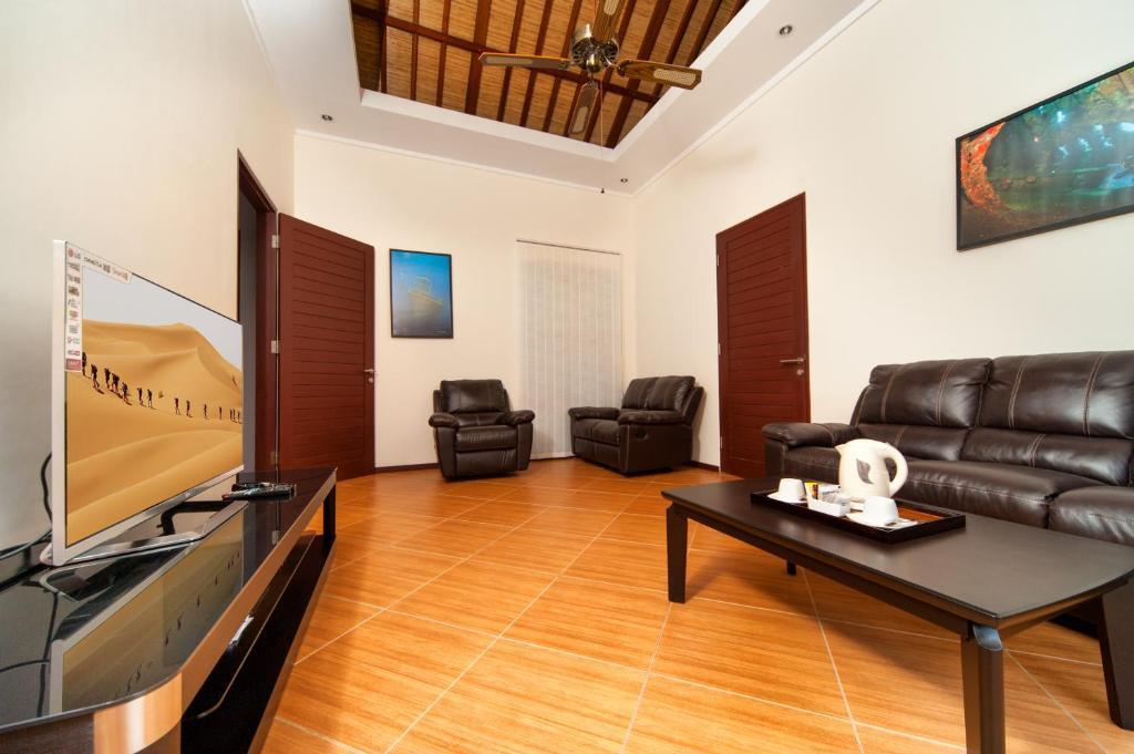 Orlowsky Discovery Candidasa Hotel Dış mekan fotoğraf